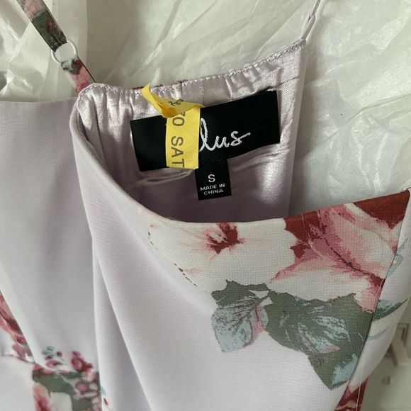 LULUS: Lavender floral wrap maxi dress - Picture 8 of 8